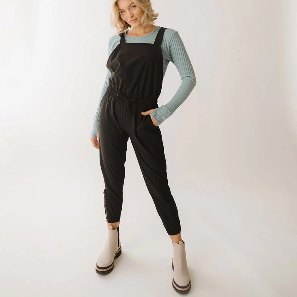 NWOT Albion Fit Black Classic Overall Jumpsuit
